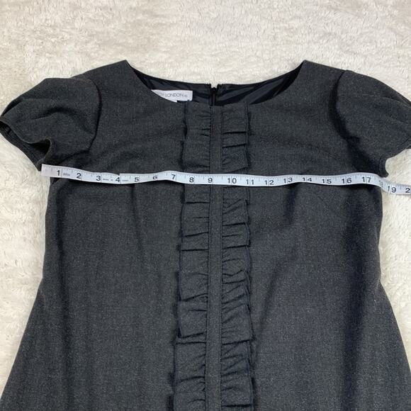 Maggy London black ruffle stripe shift dress, size 6 - Picture 5 of 7